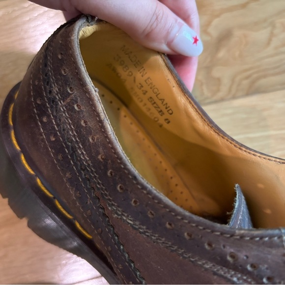 Brown Dr. Martens - Picture 7 of 8